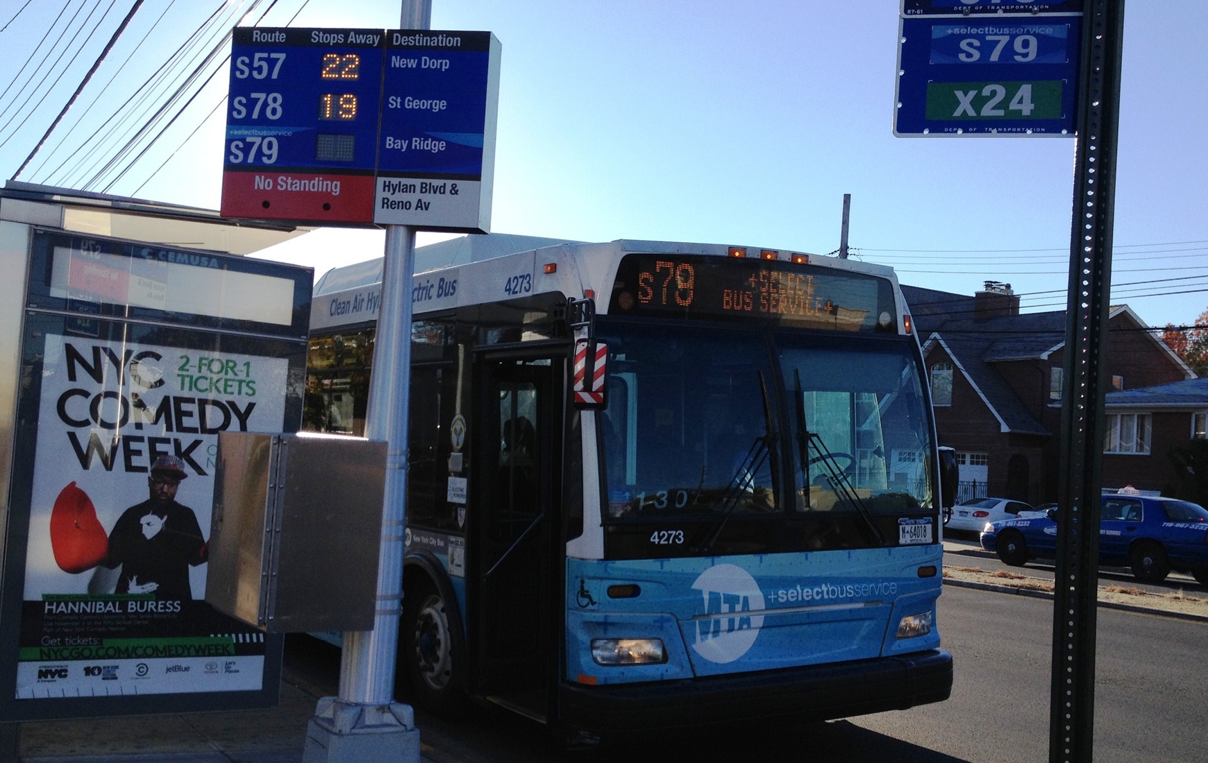 Project Team Wins Award for State-of-the-Art Bus Time Display Signs