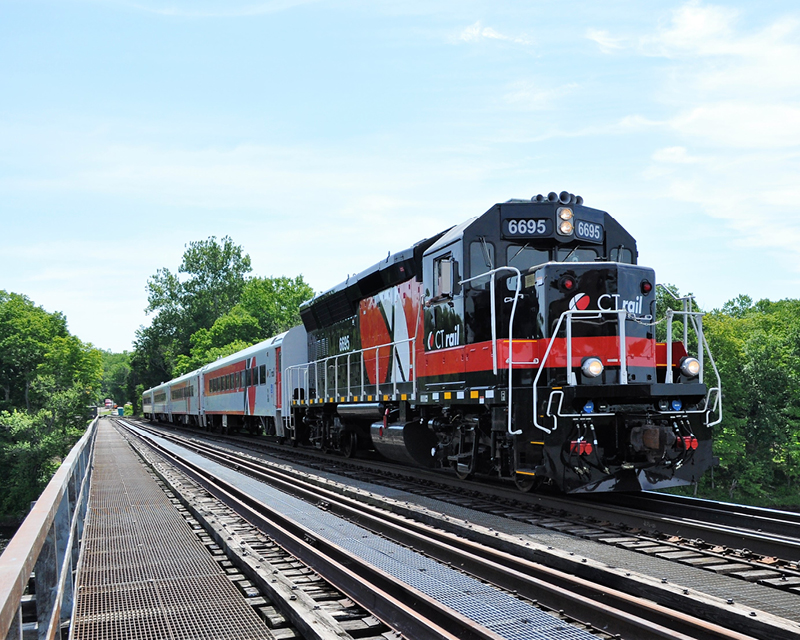 CTrail Hartford Line train