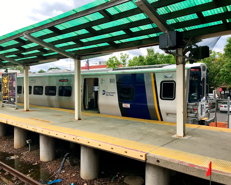 Long Island Rail Road M-9 Rail Cars