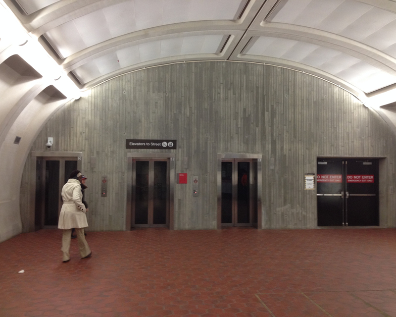 Rosslyn Station