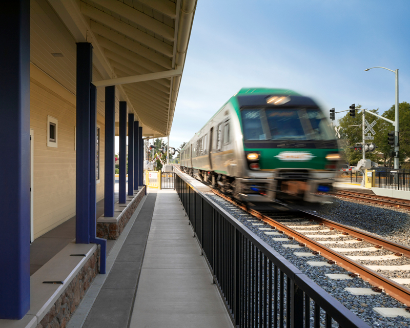 A train passes through Petaluma station