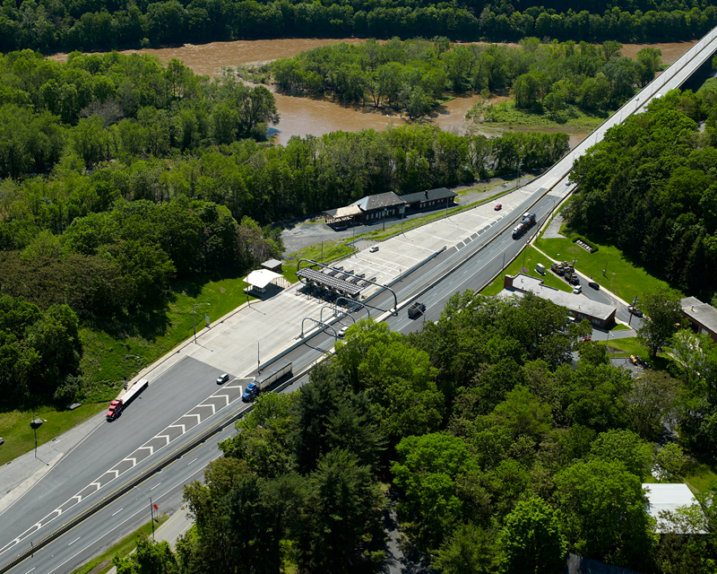 I-80 Delaware Water Gap Toll Plaza