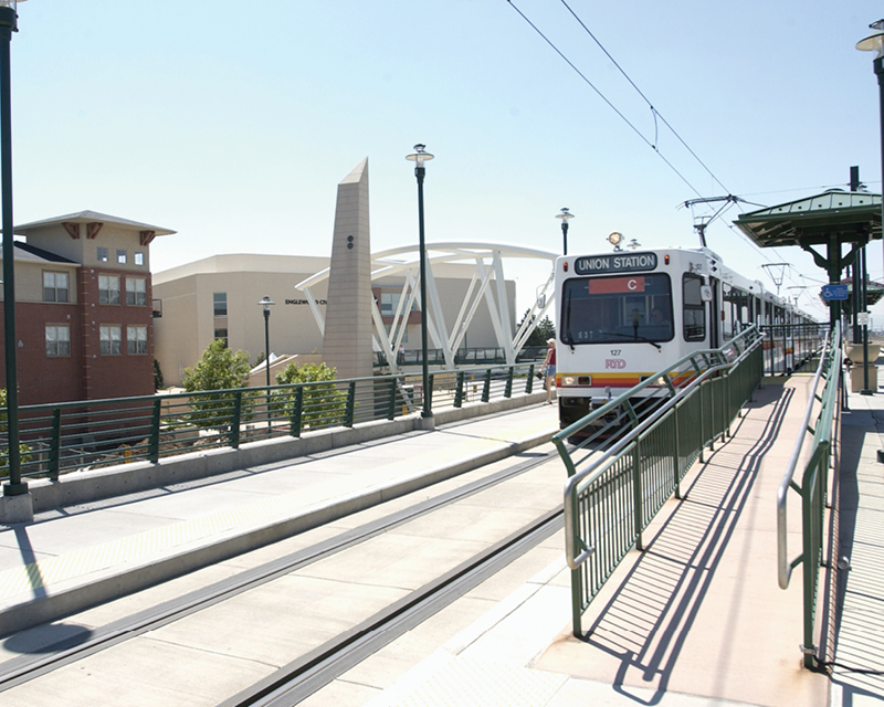 Denver RTD rail car pulls into station