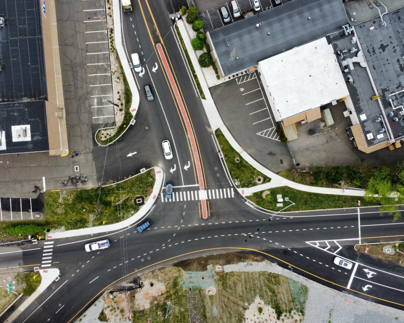 Birds-eye-view of on/off ramps at Interchange 33 on I-95