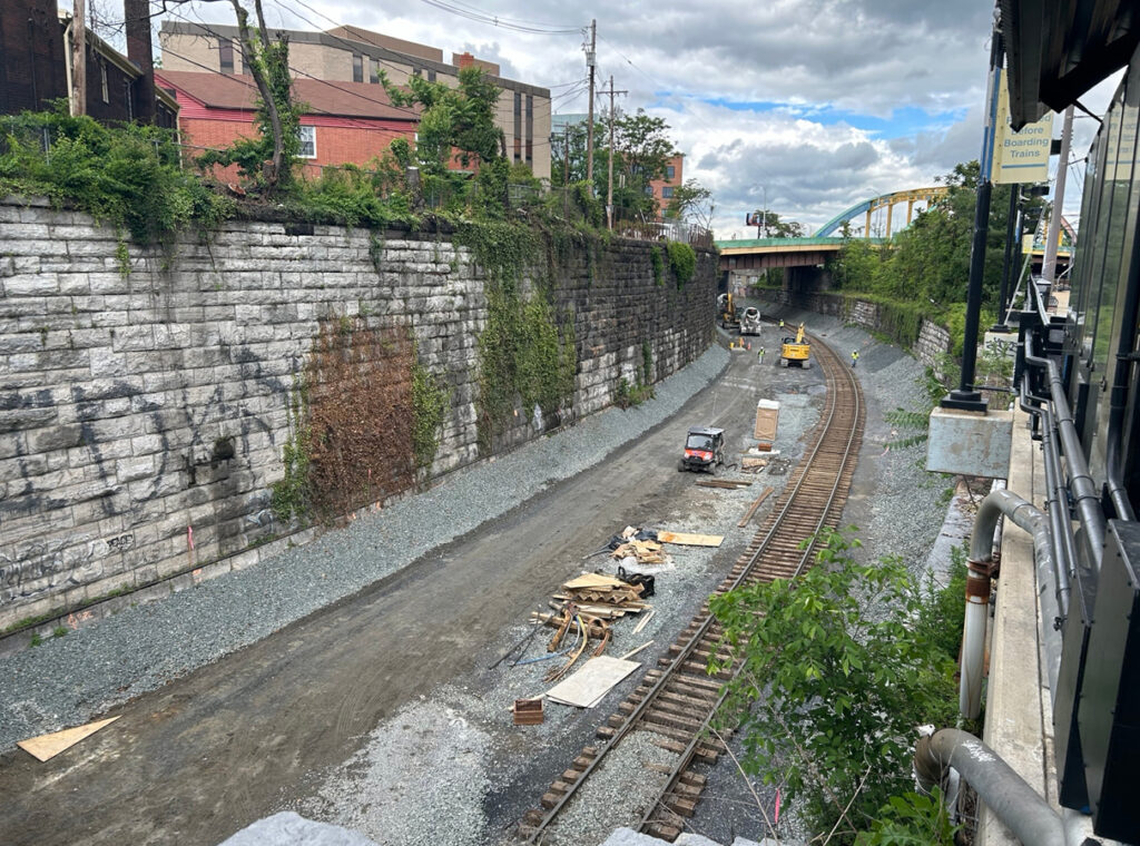 Aerial view of Howard Street corridor under construction.