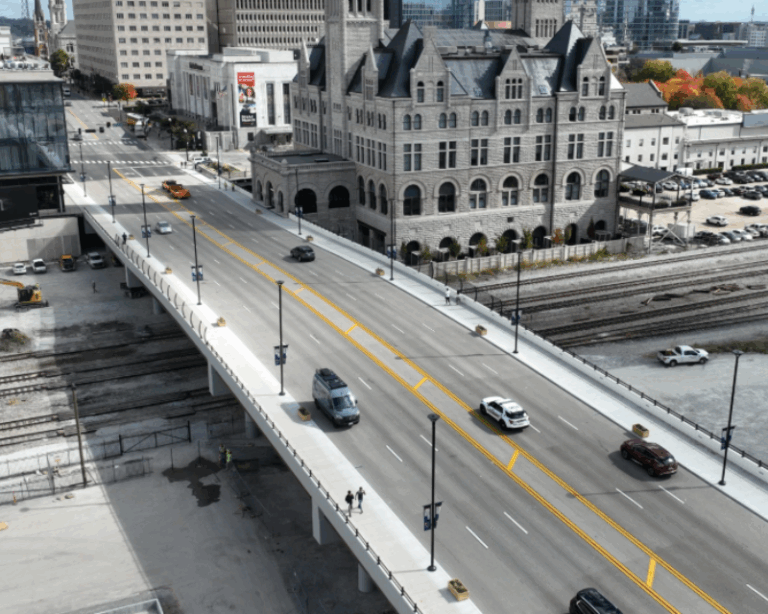 Cars passing over the Broadway Avenue Bridge in Downtown Nashville.