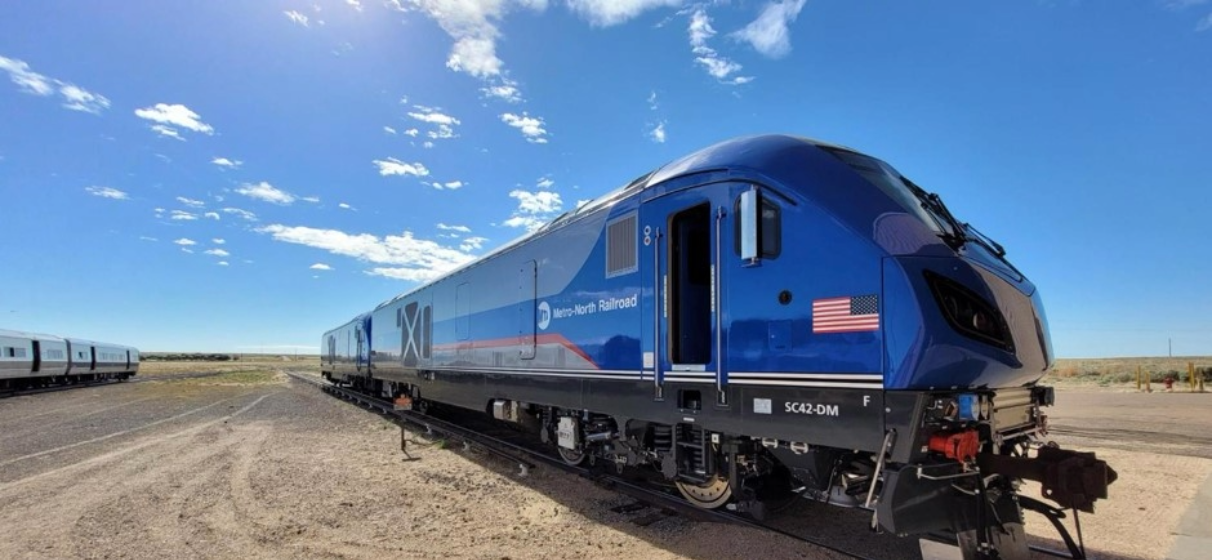 Metro-North Railroad Dual-Mode locomotive