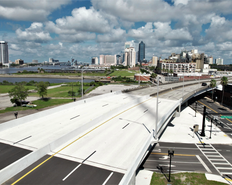 Bridge structure along the Hart Expressway in Jacksonville.