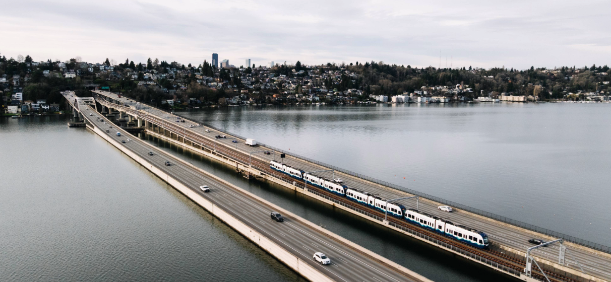 STV Celebrates World’s First Floating‑Bridge Light Rail with Sound Transit as Crosslake Connection Opens  