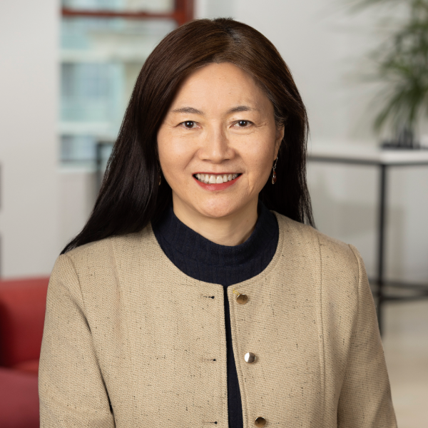 headshot of Bing Zeng