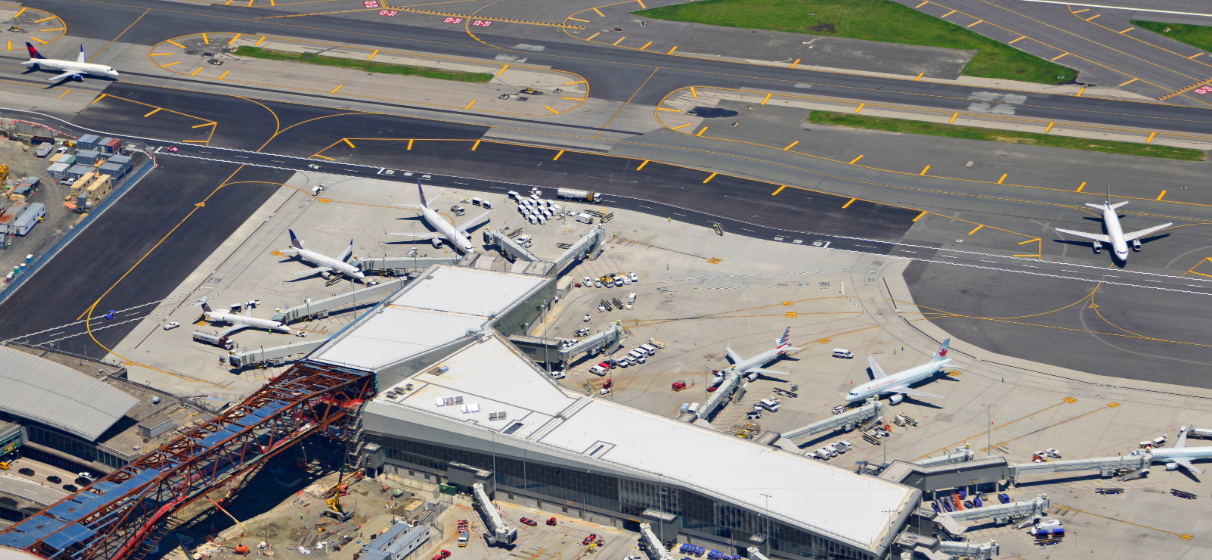 Airports as Global Gateways: Access, Mobility and First Impressions